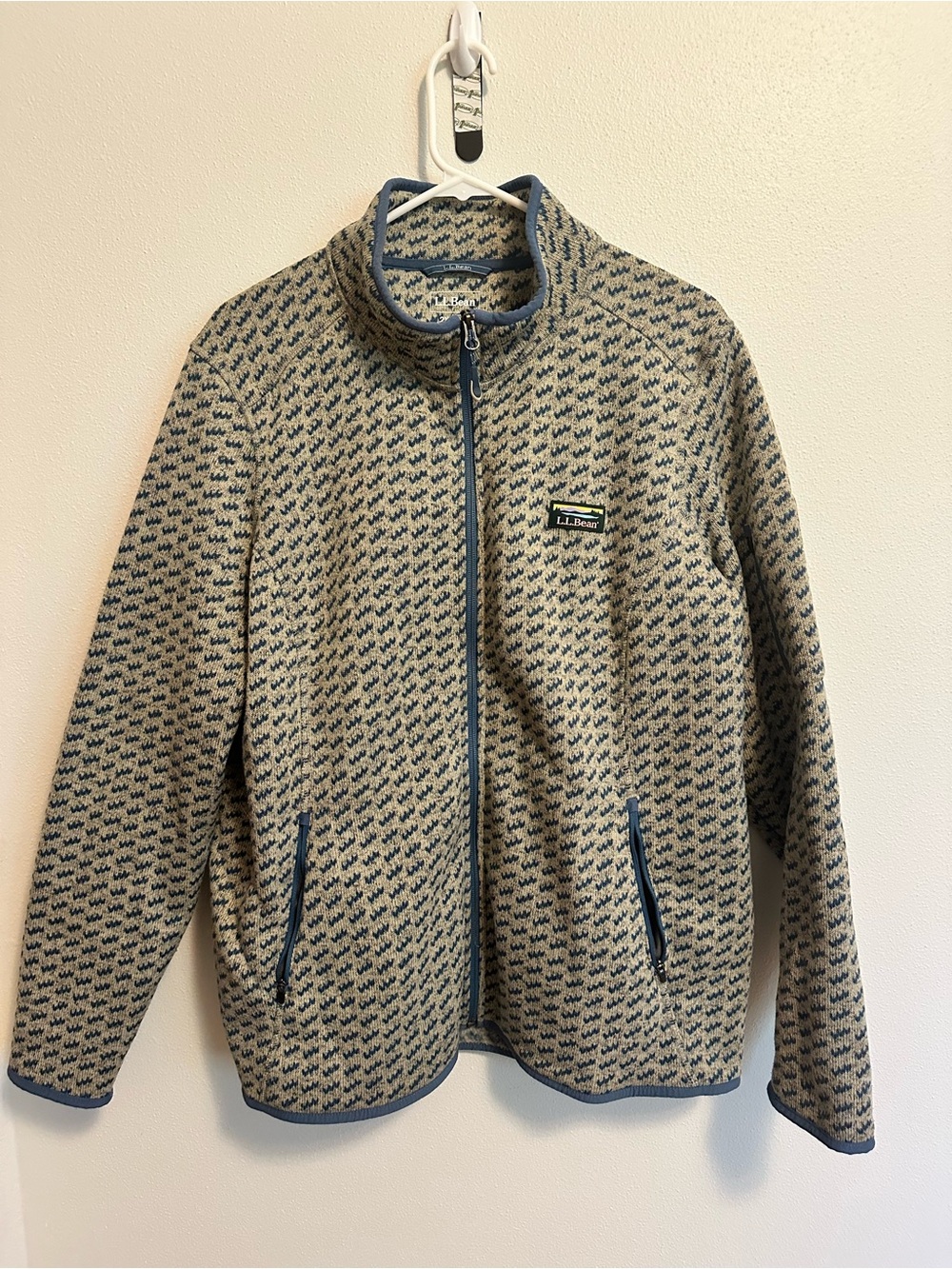 L.L. Bean Woman’s Beige & Navy Patterned Full-Zip Fleece Jacket